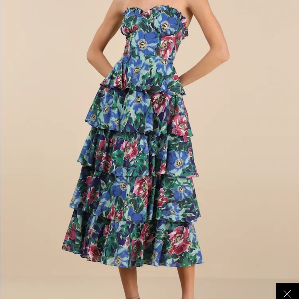 Lulus NWT Nayha Blue Multi Floral Tiered Strapless Dress